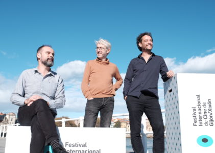 ‘A Foreing Song, unha canción extranxeira’ do galego Cesar Souto, premio á mellor película española na 60 edición do Festival internacional de cine de Xixón