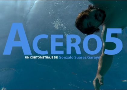 ‘A Cero.5’, dirixida por Gonzalo Suárez e producida por Agallas Films, estrearase en cines o vindeiro 24 de marzo