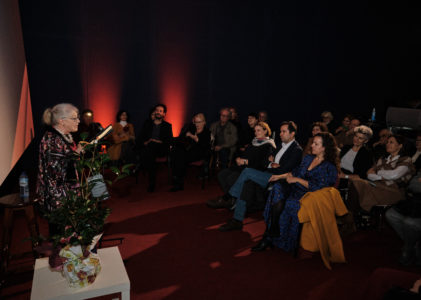 Tareixa Navaza recolle o II Premio de Honra Dolores Ben nun emotivo acto celebrado en Cinemar