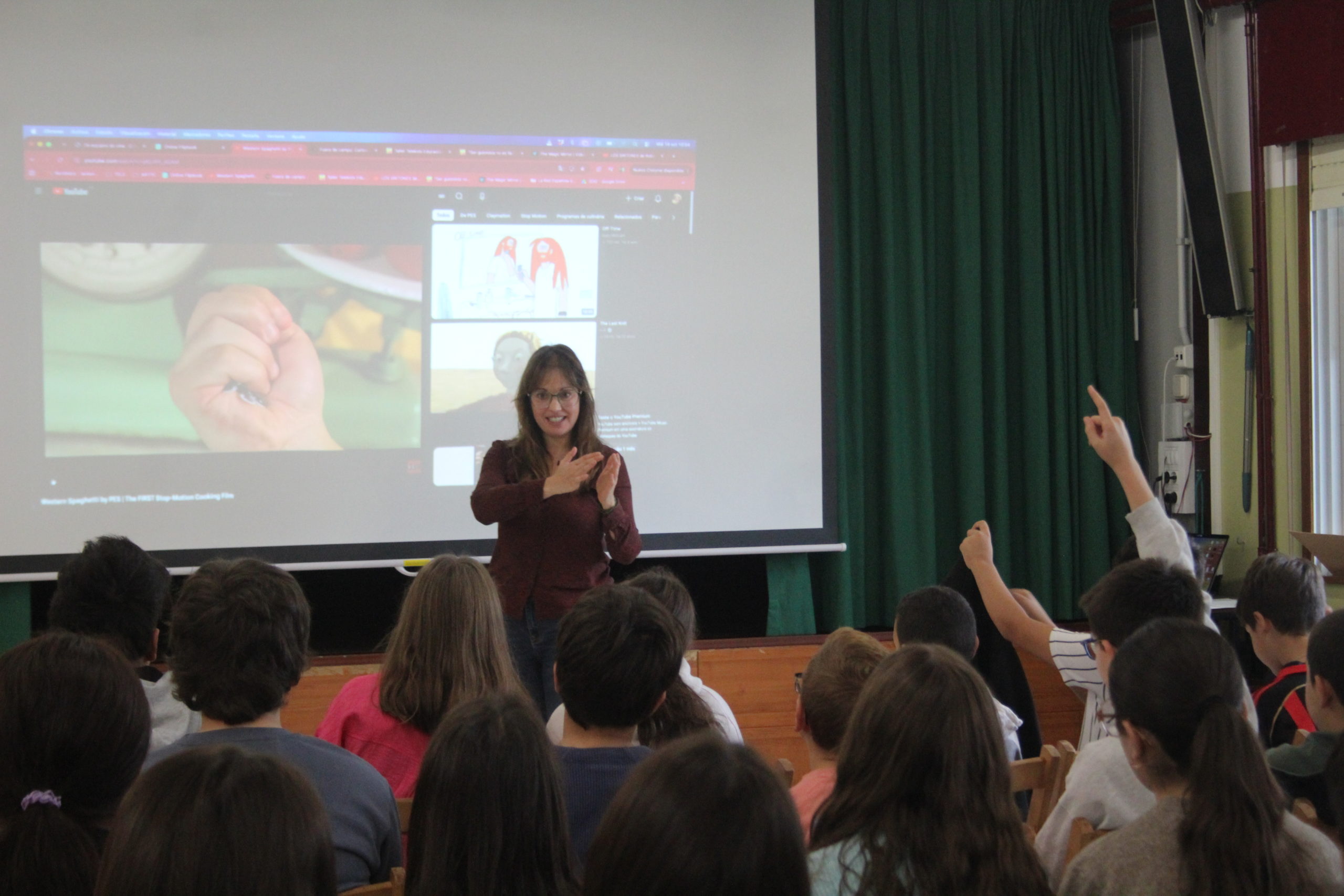 As xornadas educativas ‘Detrás da pantalla. Como se fai o que vemos?’ achegaron o mundo do cinema aos colexios de Lugo, da man de AGAPI e a Vicepresidencia de Cultura da Deputación